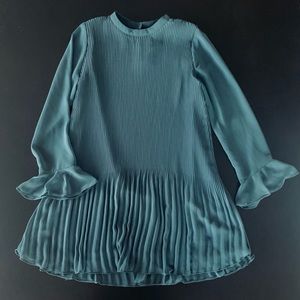 NWOT Pleated Chiffon hi-neck tunic w peplum!